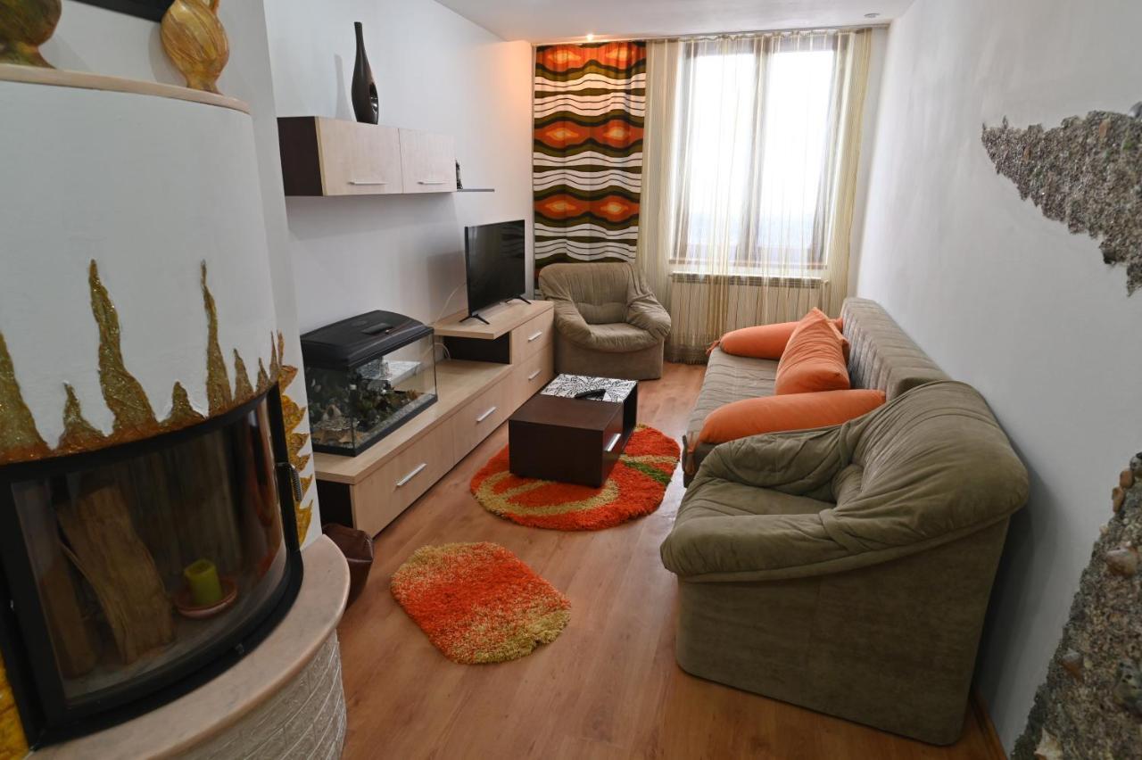 Apartament Camelia Petroşani 외부 사진